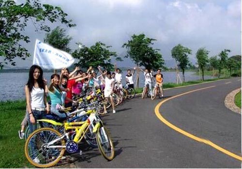 恒邦团队组织松山湖旅游活动